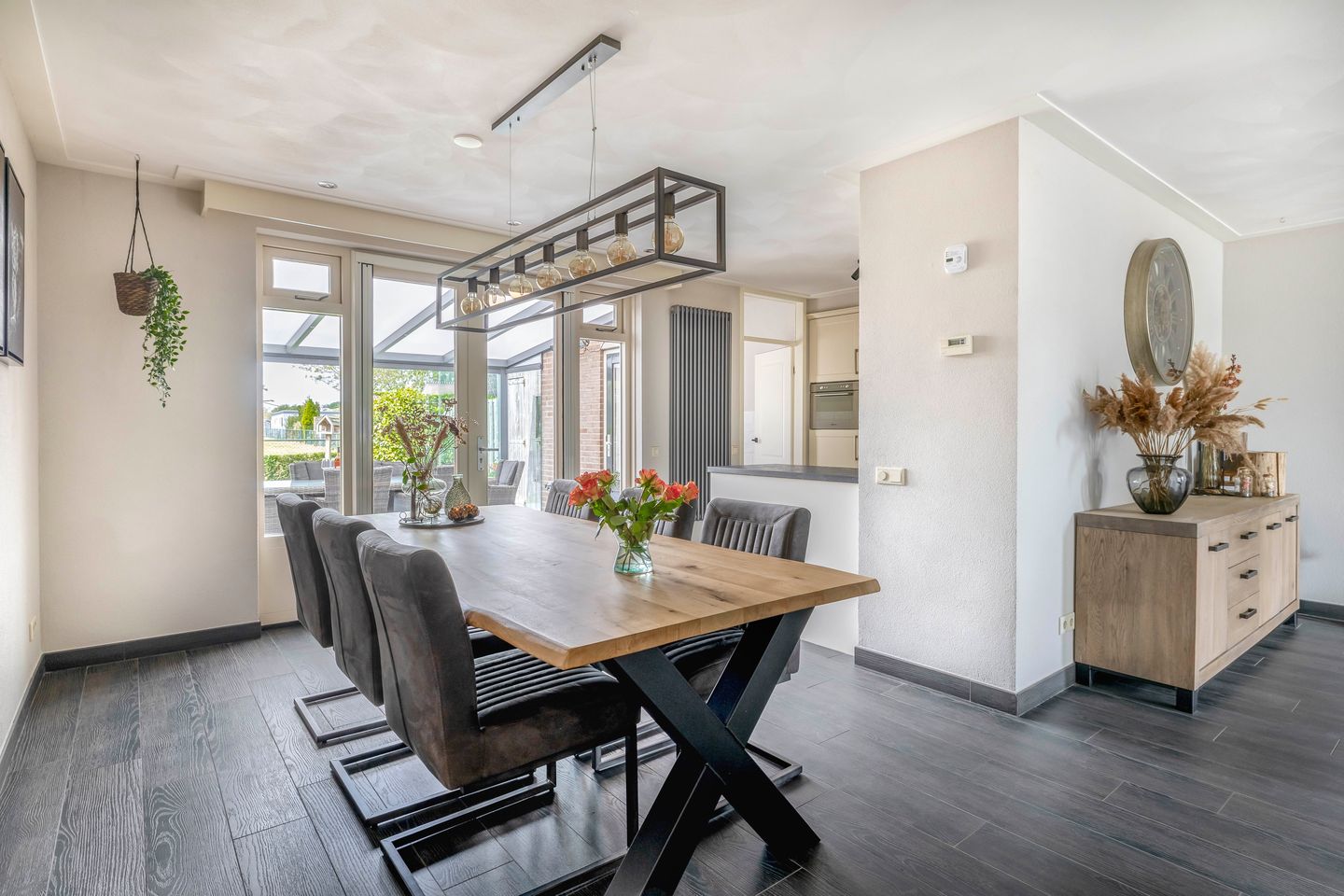 Photo 10 of Boomstraat 22