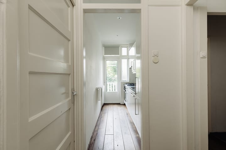 Foto 9 van Woestduinstraat 146-1