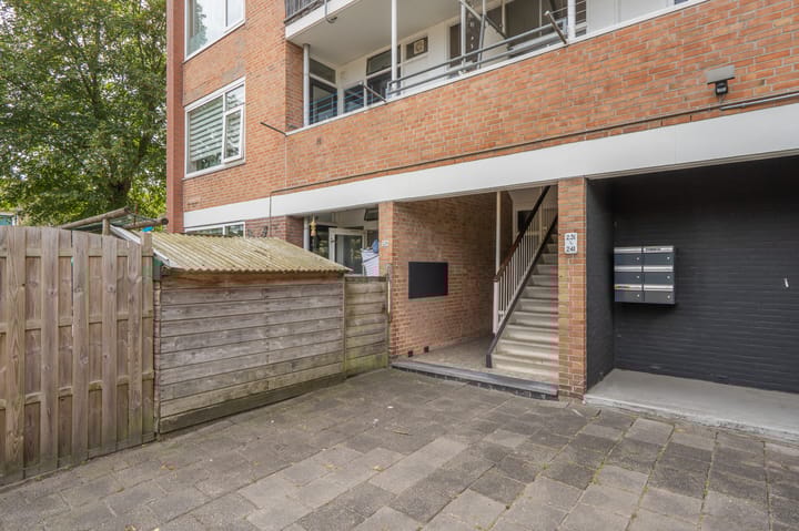 Photo 11 of Molenstraat 241