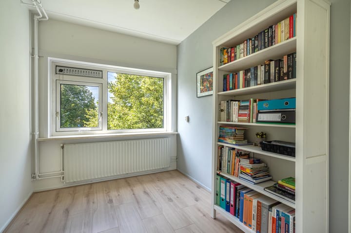 Photo 25 of Molenstraat 241