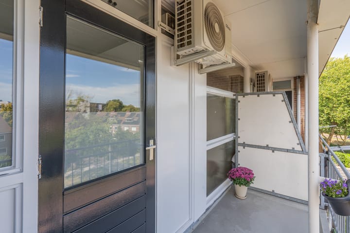 Photo 33 of Molenstraat 241