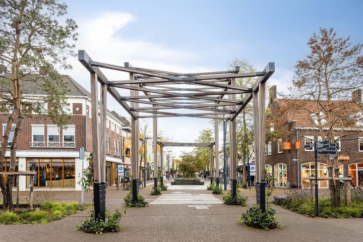 Photo 16 of Corridor 55