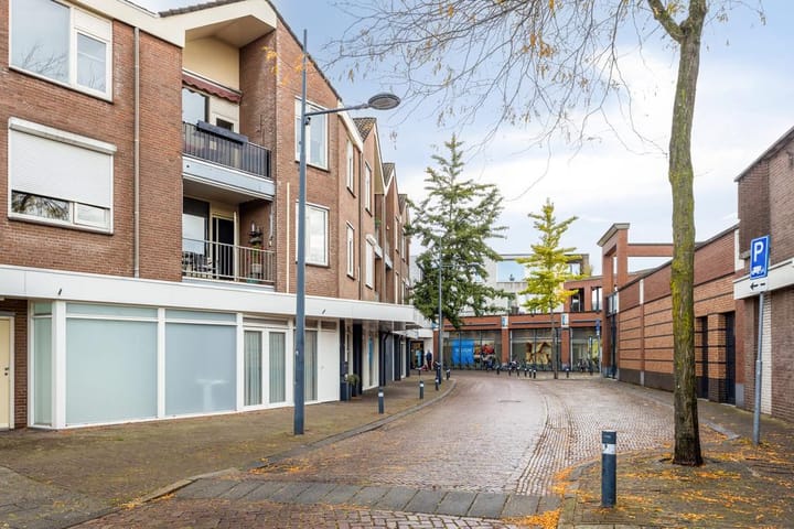 Photo 18 of Corridor 55