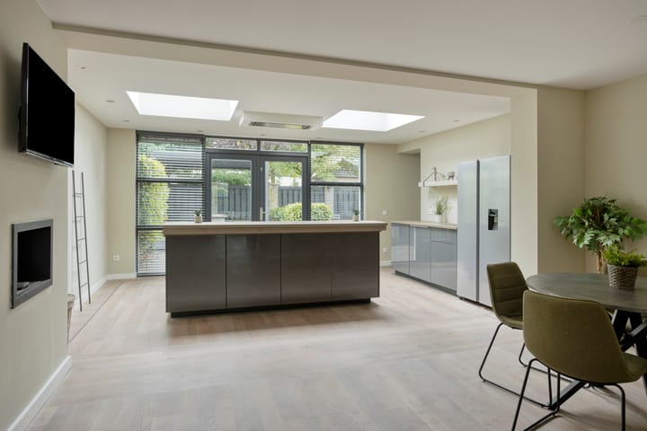 Foto 8 van Toon Hermansplein 11