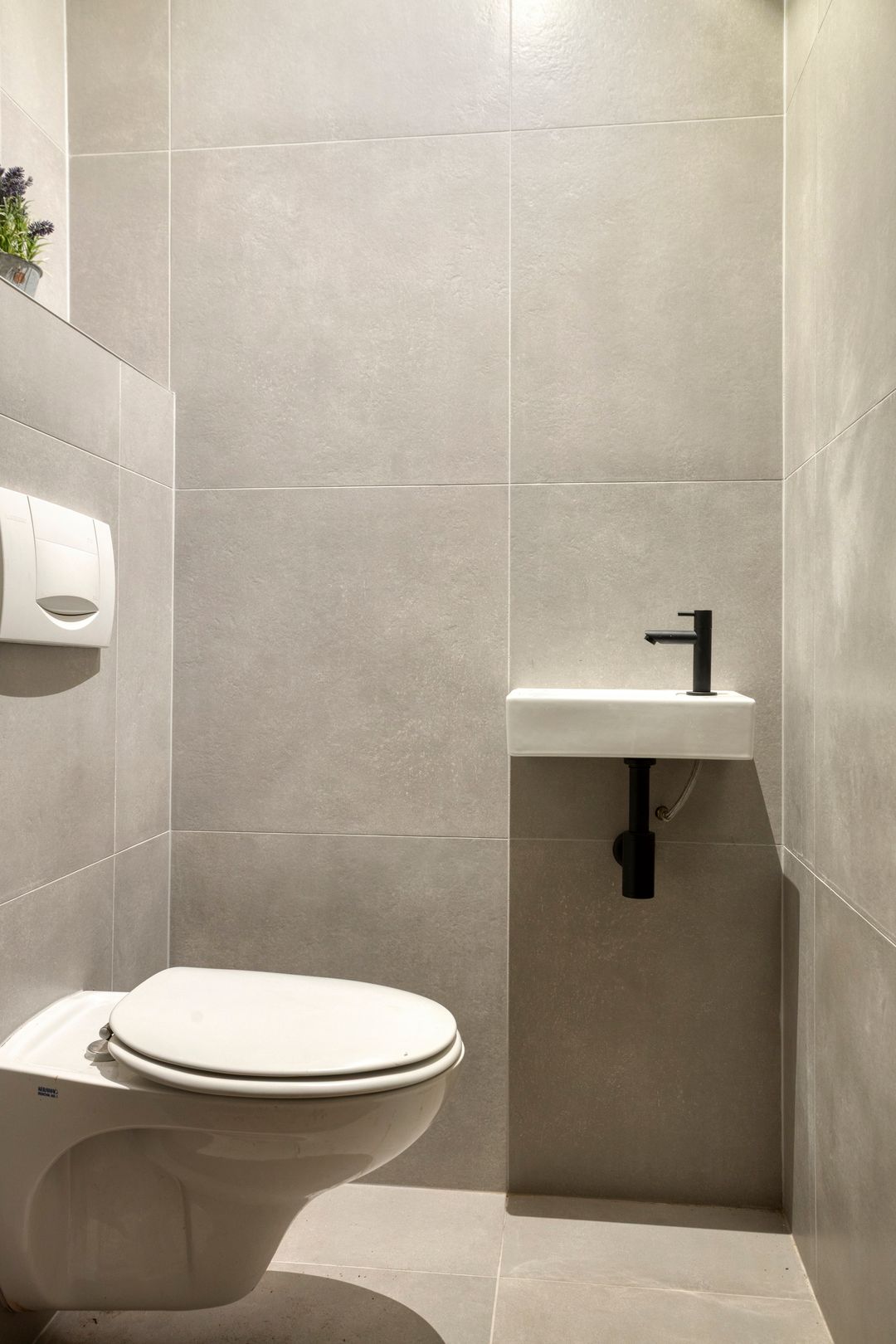 Foto 11 van Toon Hermansplein 11