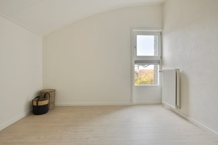 Foto 18 van Toon Hermansplein 11