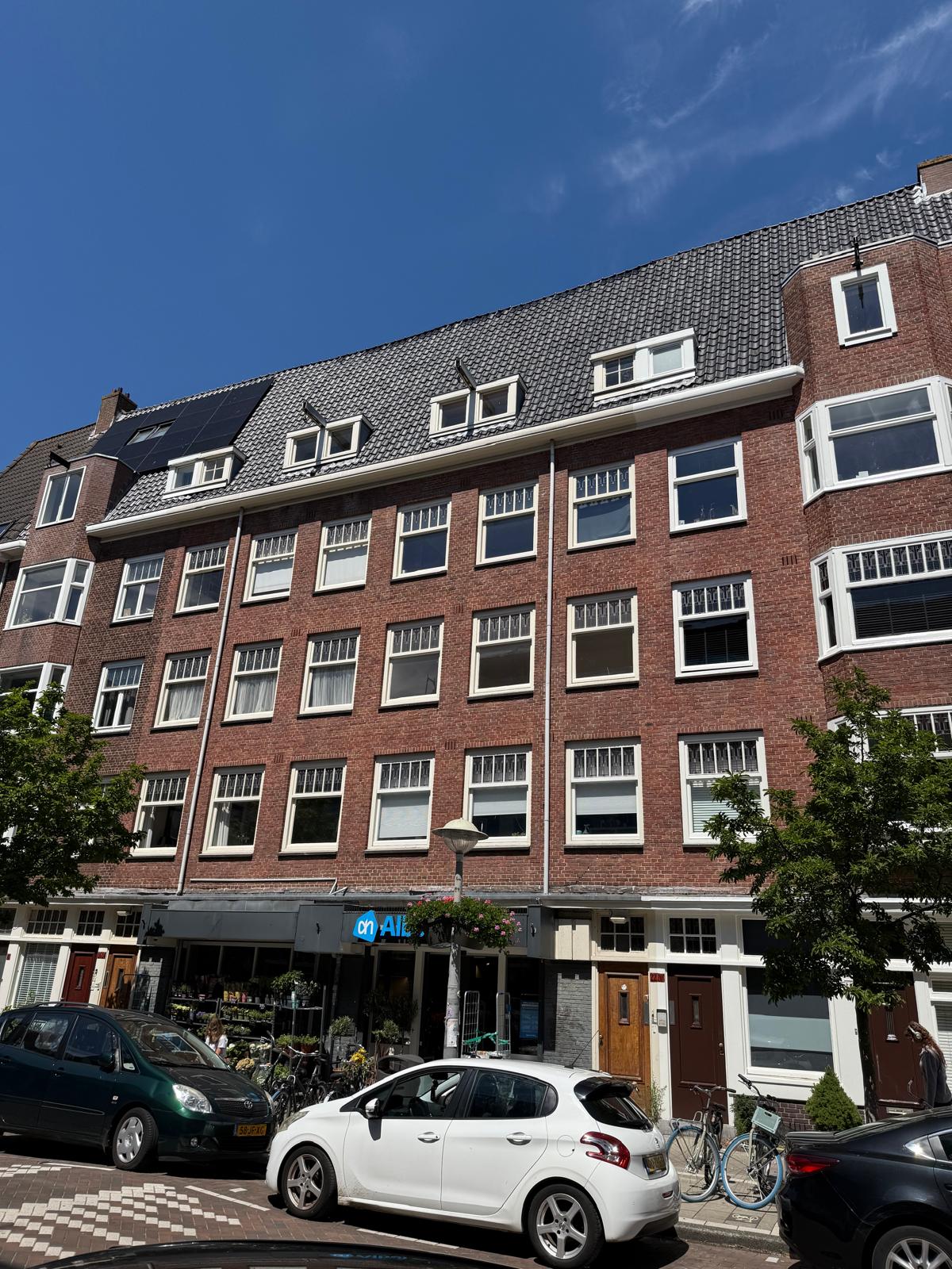 View photo 2 of Rietwijkerstraat 22-1