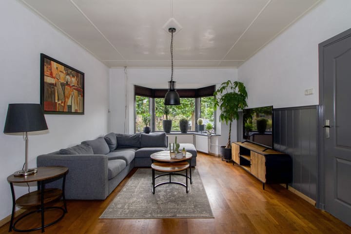 Photo 3 of Colijnstraat 37