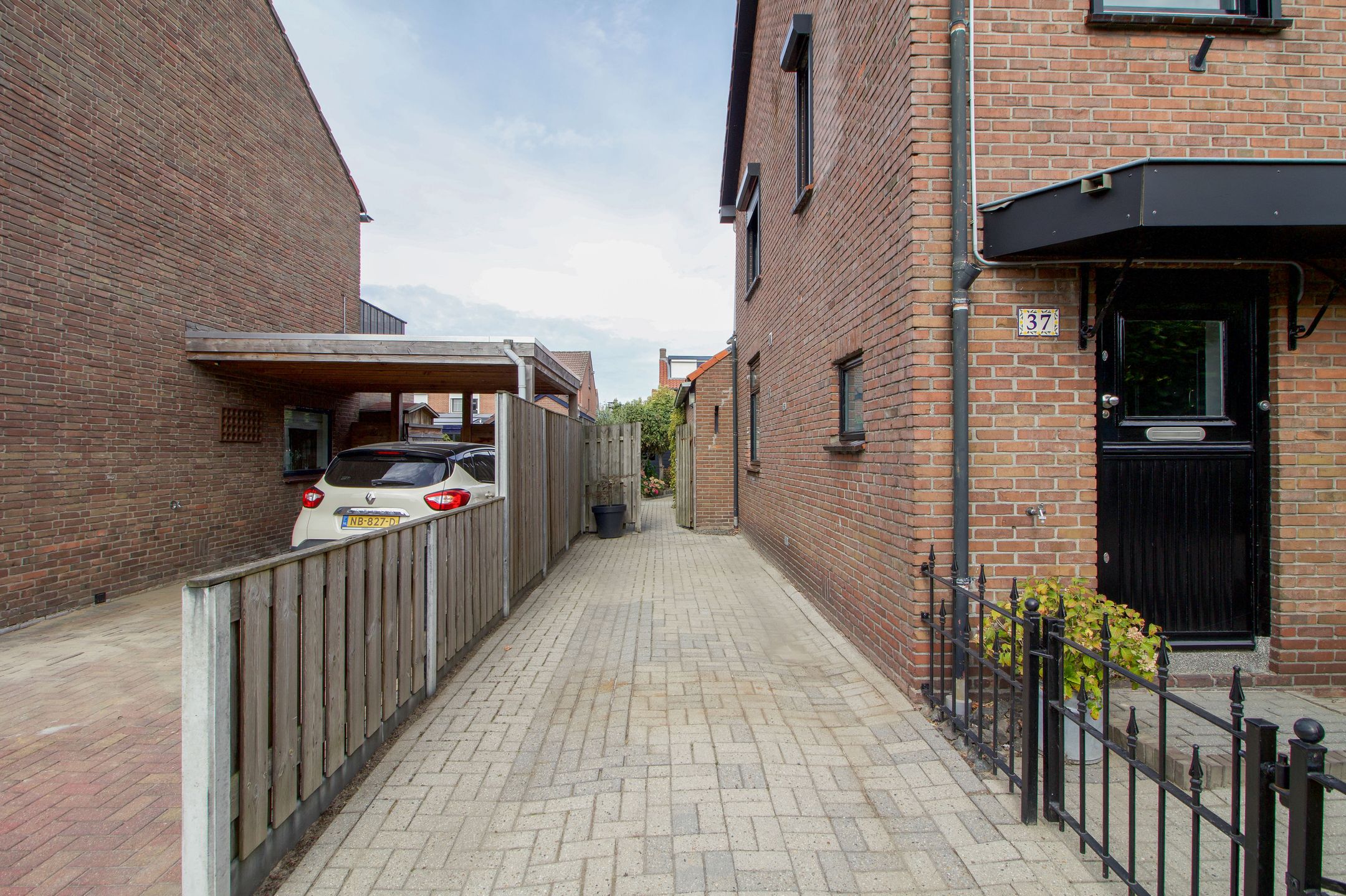 Foto 42 van Colijnstraat 37