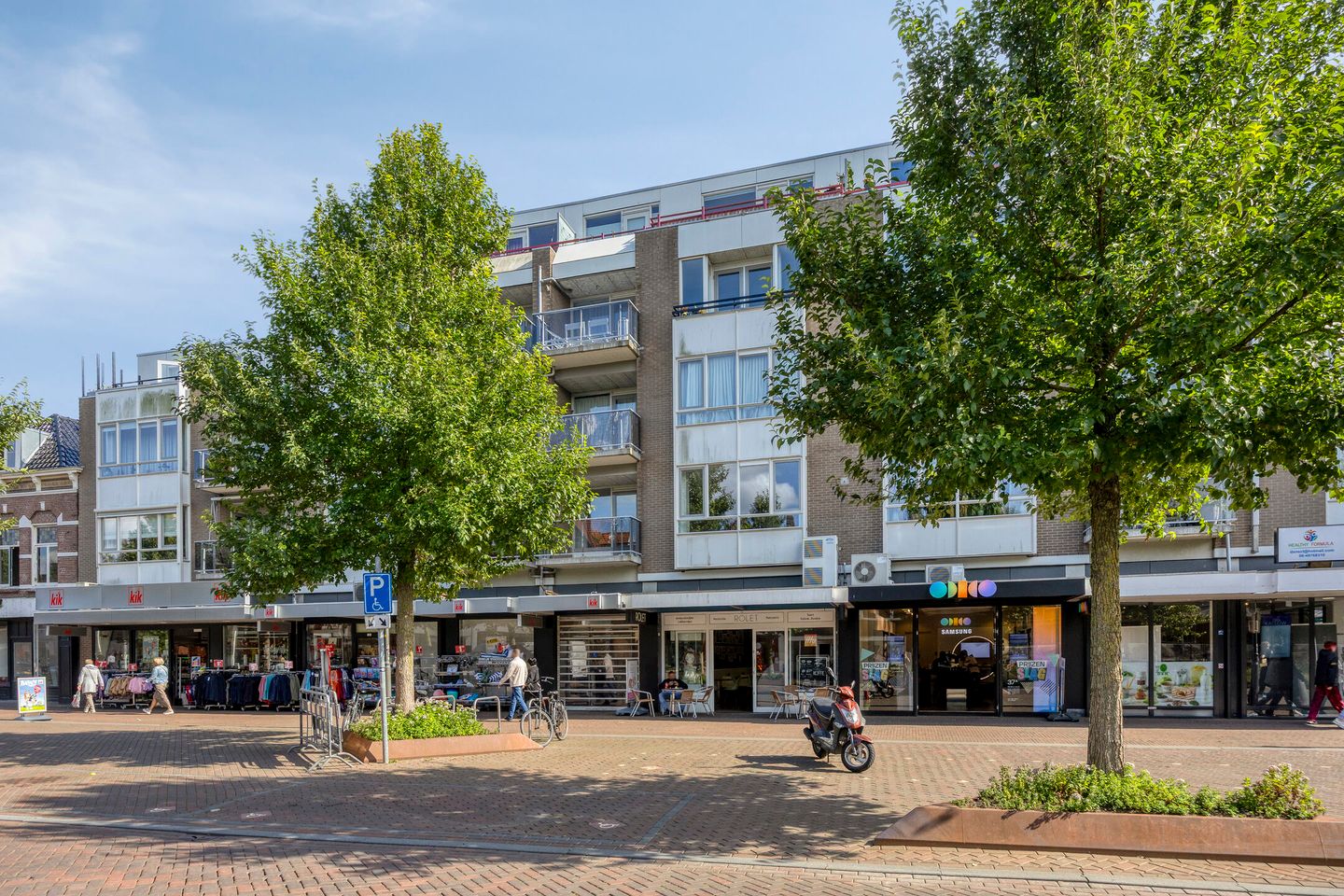 Photo 19 of Raadhuisstraat 5