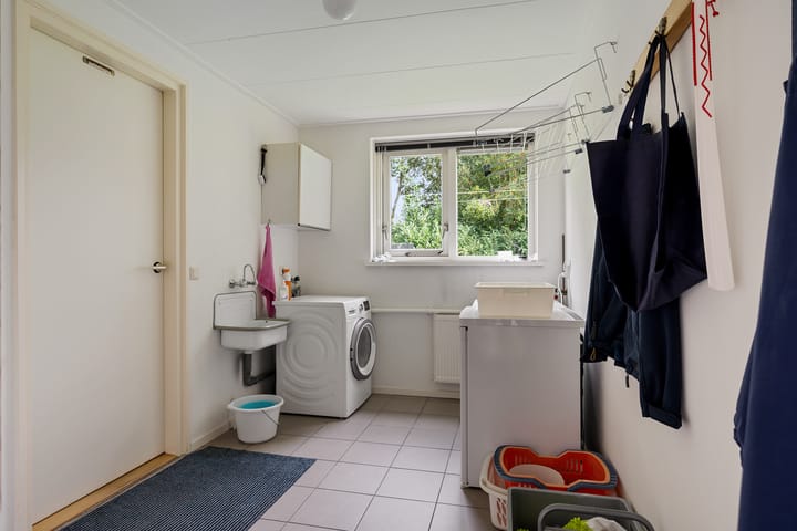 Foto 17 van Helmholtstraat 10