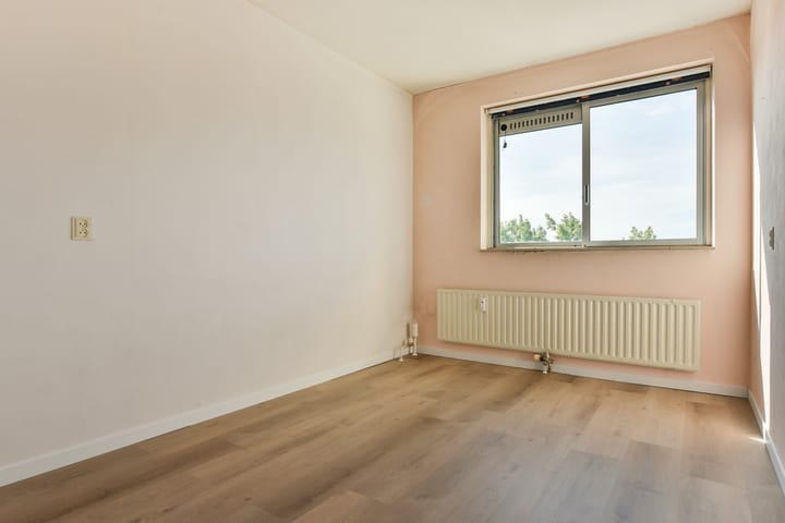 Foto 19 van Madelief 83