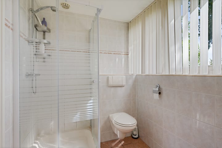 Foto 28 van Helmholtstraat 10