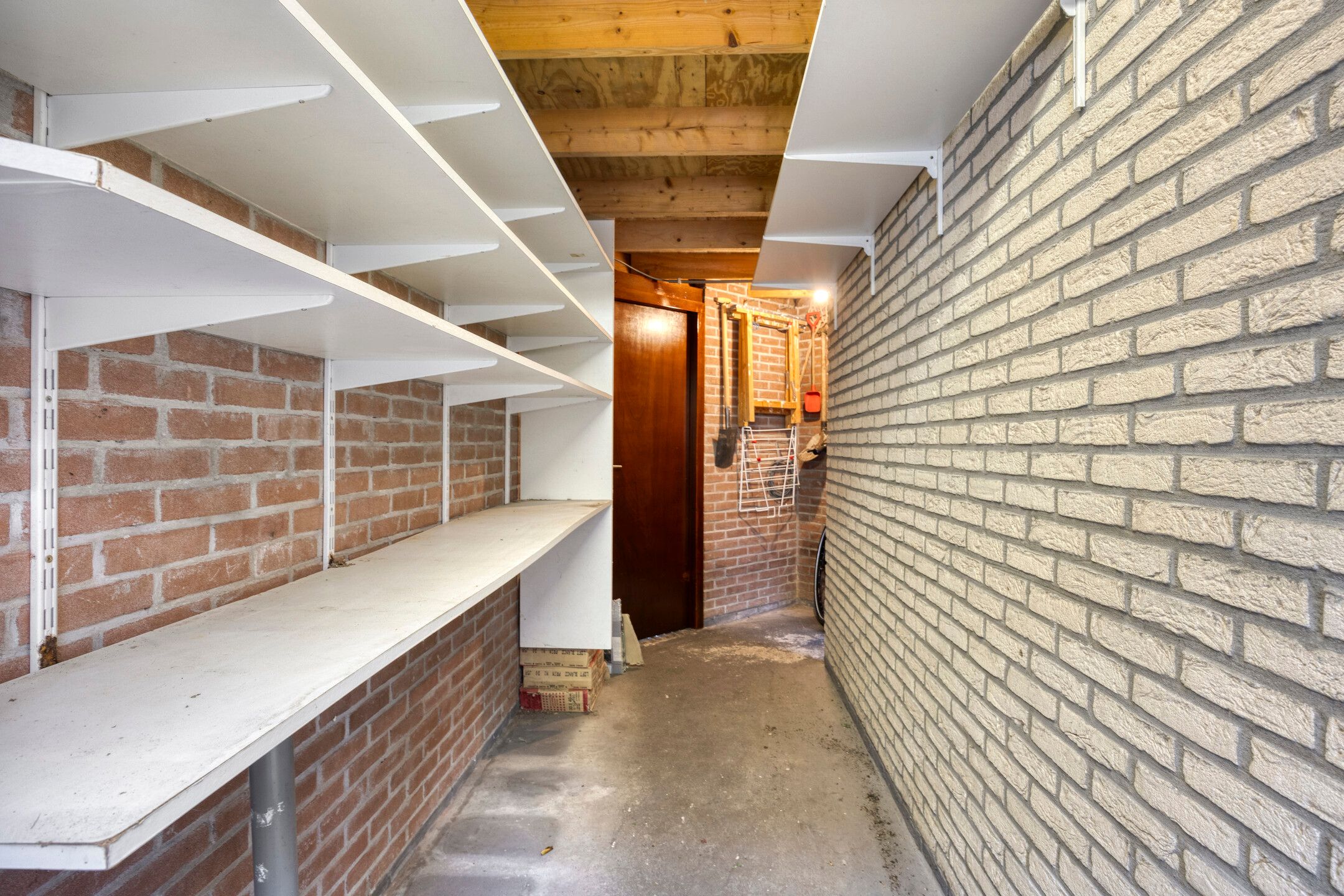 Foto 39 van Kornoeljestraat 136