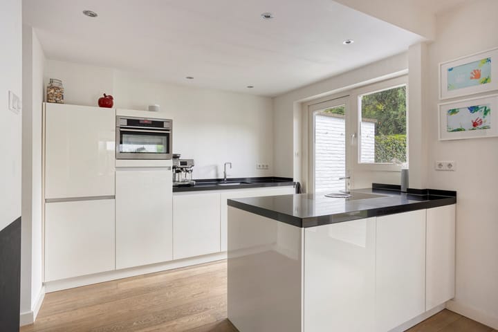 Foto 2 van Athoslaan 73