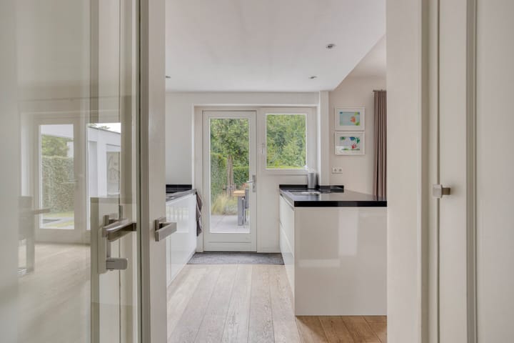 Foto 7 van Athoslaan 73