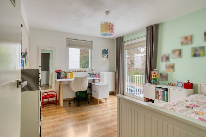 Foto 21 van Athoslaan 73