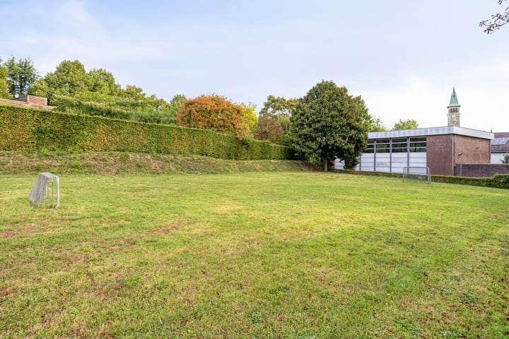 Foto 29 van Athoslaan 73