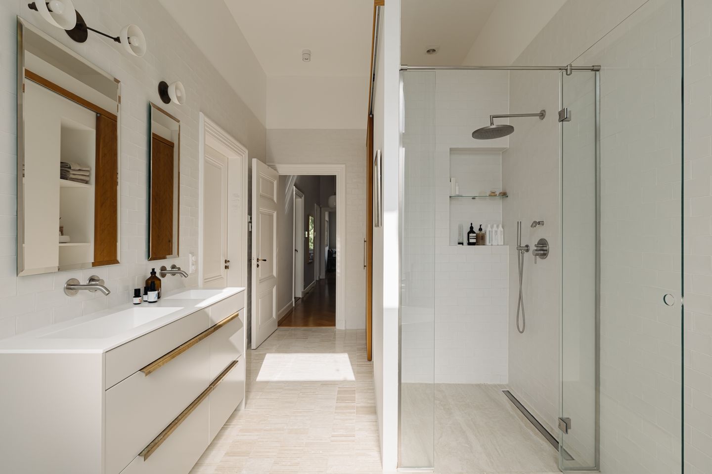 Foto 29 van Surinamestraat 32