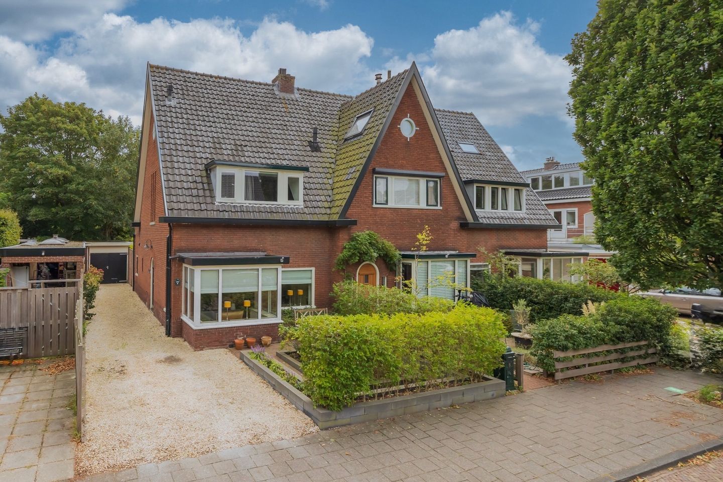 Foto 1 van Bijweglaan 7