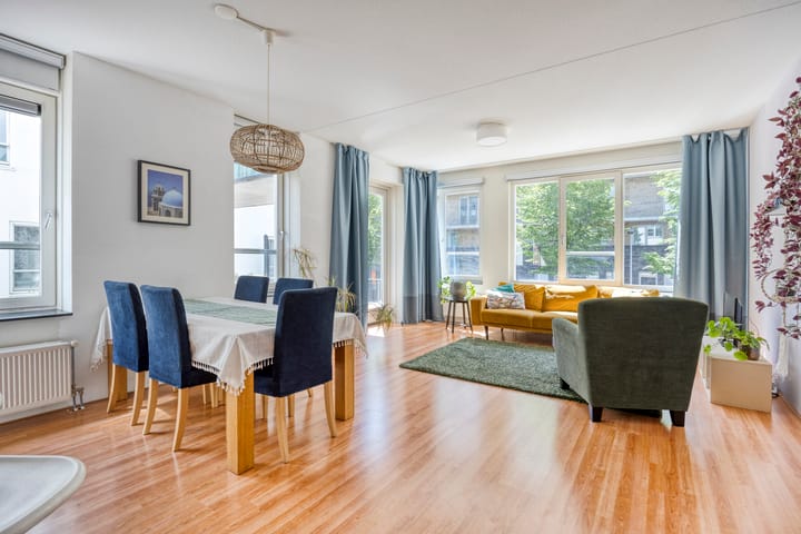 Foto 3 van Derkinderenstraat 138