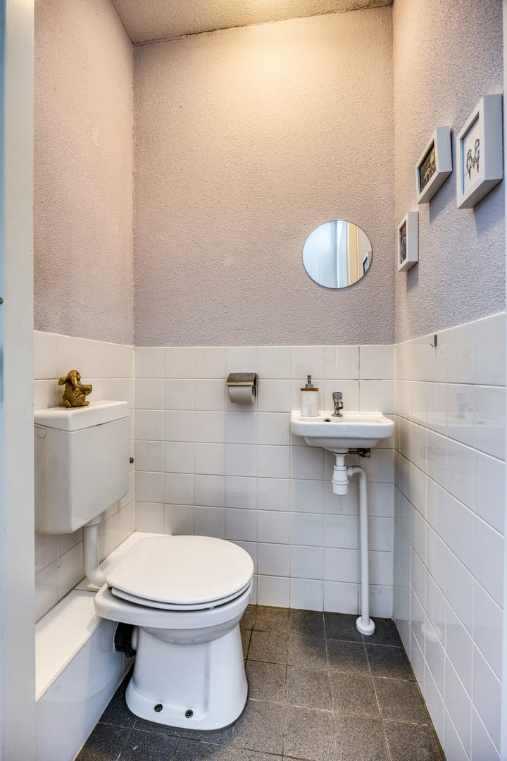 Photo 29 of Derkinderenstraat 138