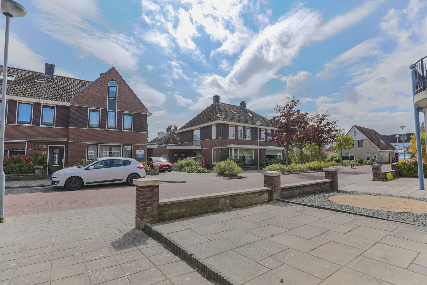 Photo 5 of Roodborst 30