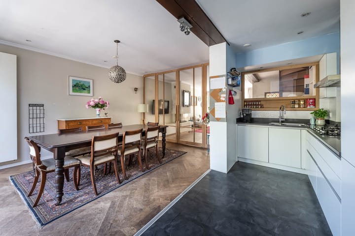 Photo 14 of Welgelegenstraat 17