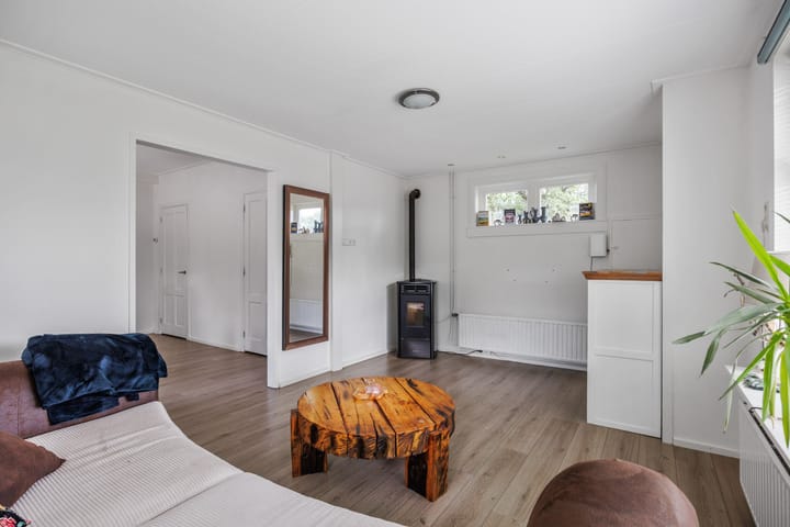 Foto 2 van Van Akenwei 25