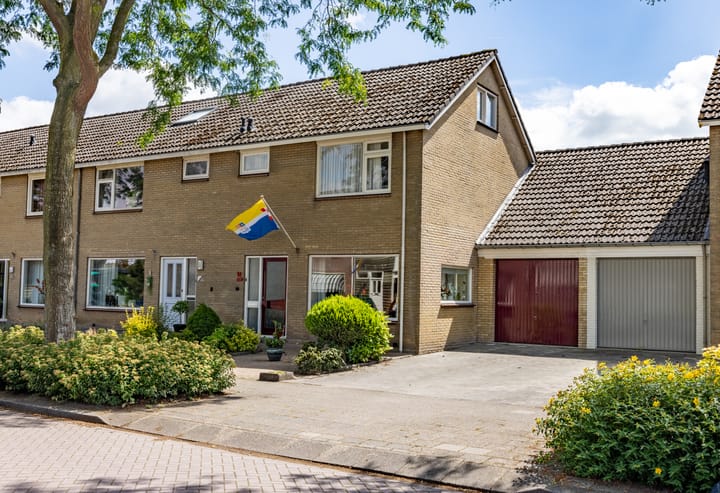 Photo 1 of Prins Clausstraat 18