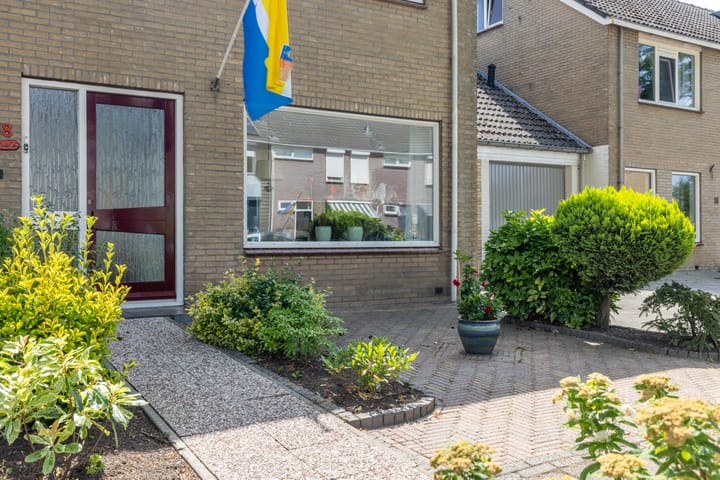 Photo 7 of Prins Clausstraat 18