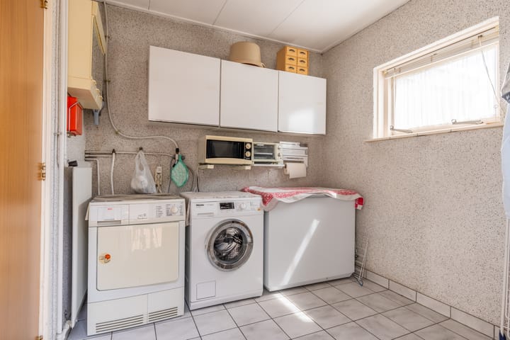 Photo 15 of Prins Clausstraat 18