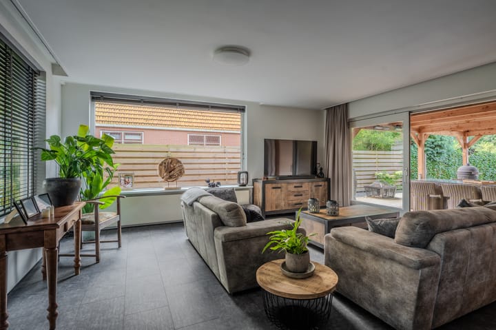 Foto 23 van Hoofdweg 285