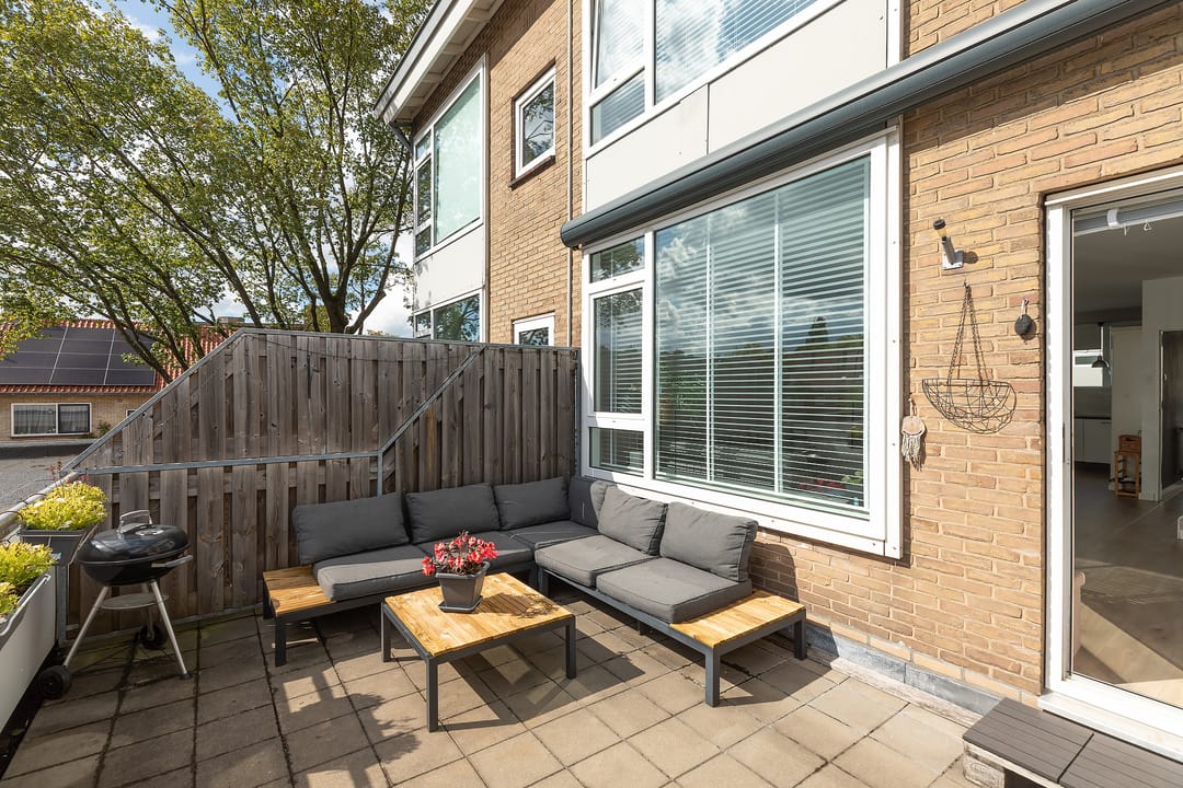 Foto 1 van Van Hogendorplaan 64