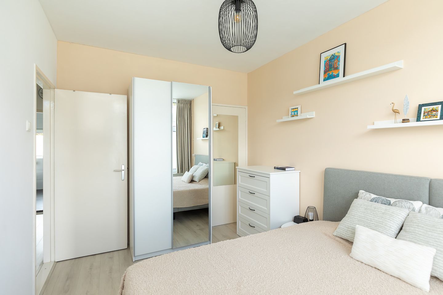 Foto 14 van Van Hogendorplaan 64