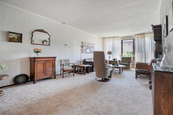 Photo 7 of Richter Bosstraat 12