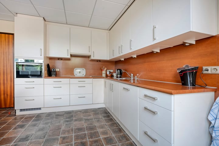 Photo 12 of Richter Bosstraat 12