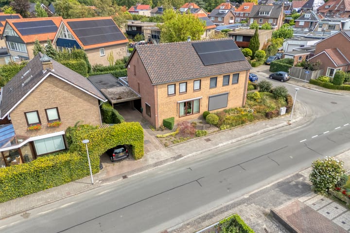 Photo 22 of Richter Bosstraat 12