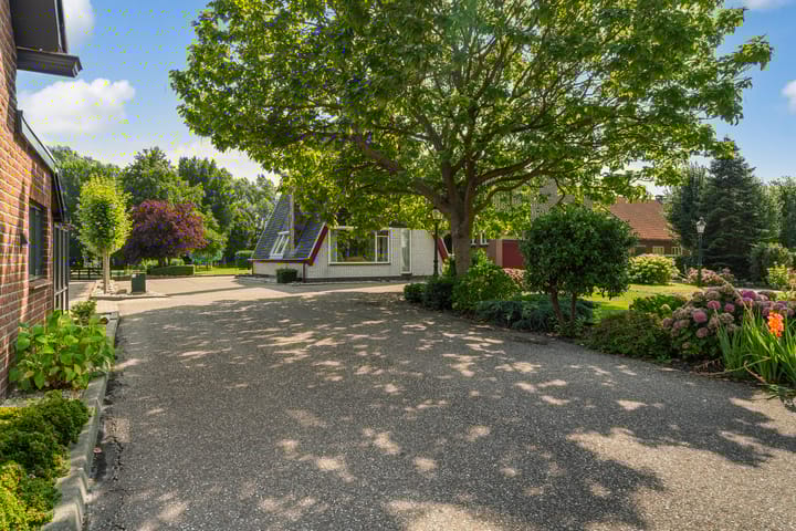 Photo 8 of Oostbuurtseweg 42