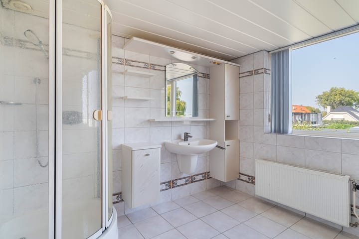 Photo 58 of Oostbuurtseweg 42