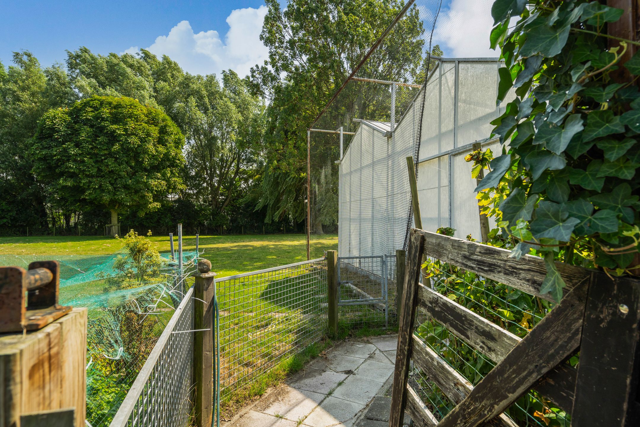 Photo 81 of Oostbuurtseweg 42