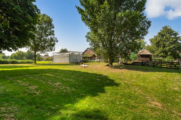 Photo 88 of Oostbuurtseweg 42