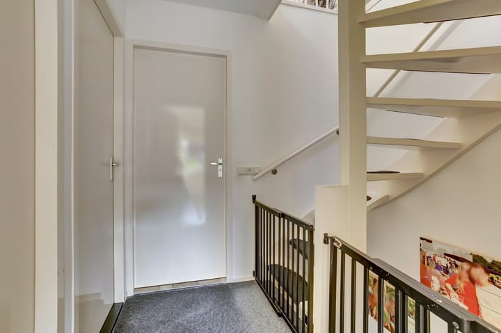 Foto 16 van Prins Alexandererf 10