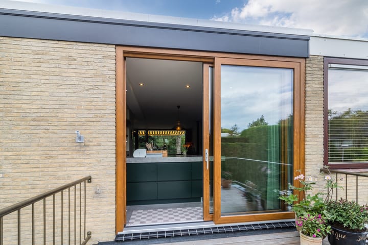 Foto 21 van Sperwerlaan 4