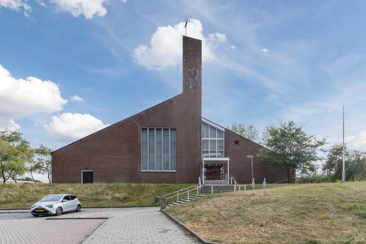 Foto 54 van Sperwerlaan 4