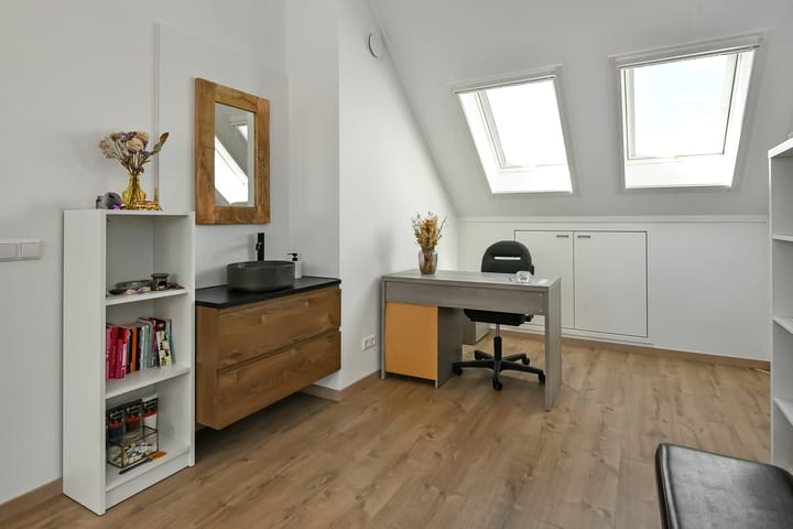 Foto 47 van Porrenhofstraat 11