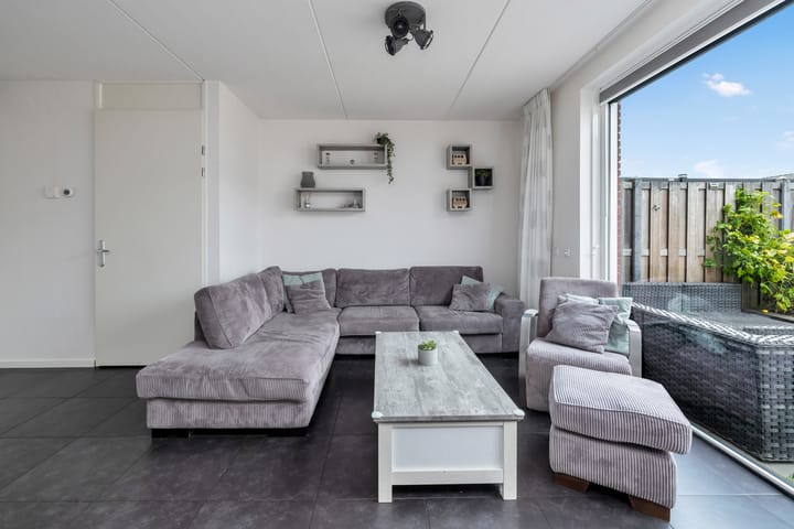 Photo 6 of Van Hoornestraat 5-D