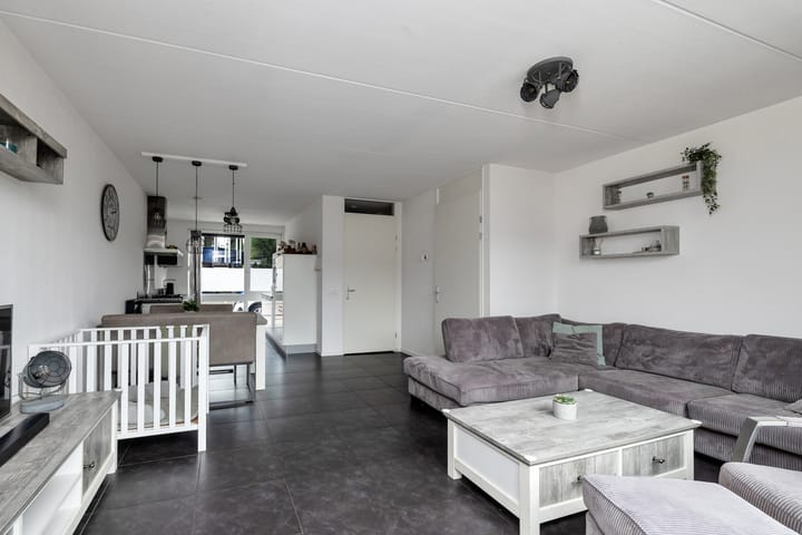 Photo 7 of Van Hoornestraat 5-D