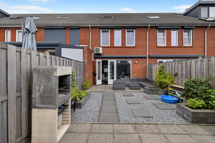 Photo 13 of Van Hoornestraat 5-D