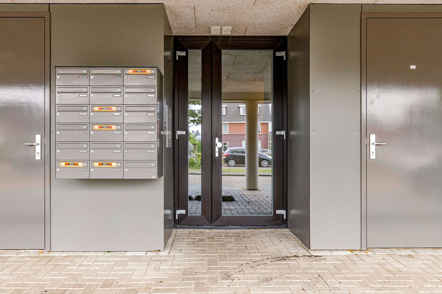 Photo 5 of Olivier van Noortstraat 4-H